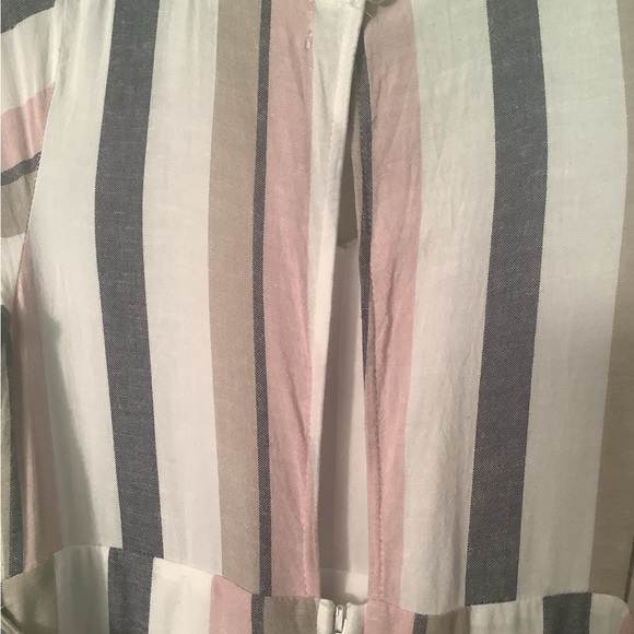 Poppies and Roses Maxi Romper - Picture 6 of 8